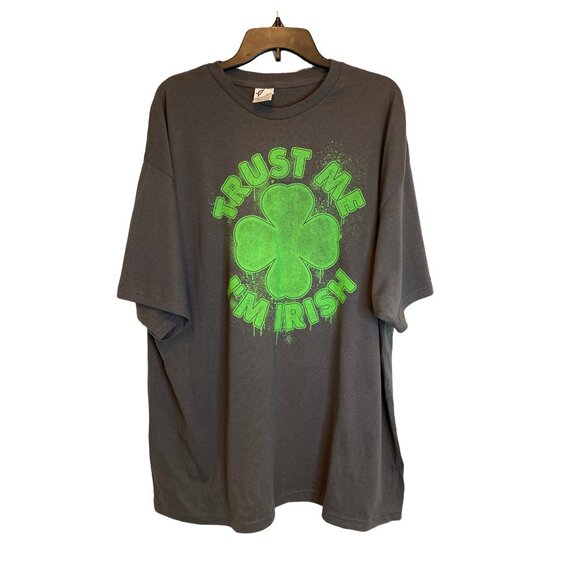 Vintage Delta Pro Weight Men's "Trust Me I'm Irish" Gray Tee Shirt Size 2XL - Picture 1 of 5